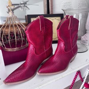 ShuShop red snakeskin western boots❤️‍🔥